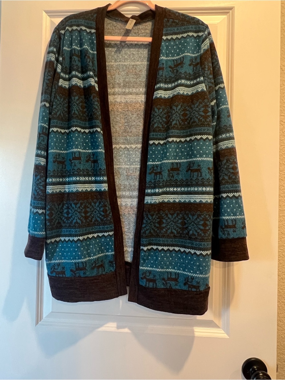 Honeyme Curvy Open-Front Women's Teal and Brown Nordic-Pattern Knit Top